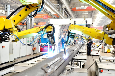 牢记殷殷嘱托，谱写湖南新篇章——从“三一集团”到“北京搬家”的奋斗启示